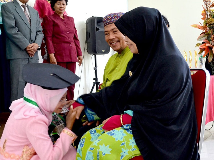 Acara Pelepasan Siswa Program 1 Tahun Solo Design School
